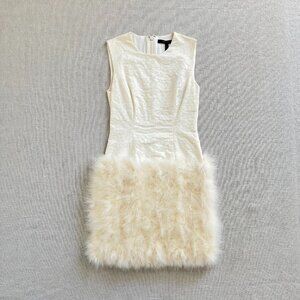 NWT BCBG MaxAzria Aliss White Feather Hem Jacquard Sleeveless Dress Size 2
